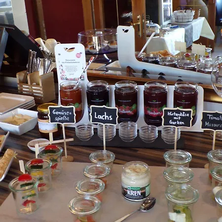 Guest house Gaestehaus Residenz Lapeiner