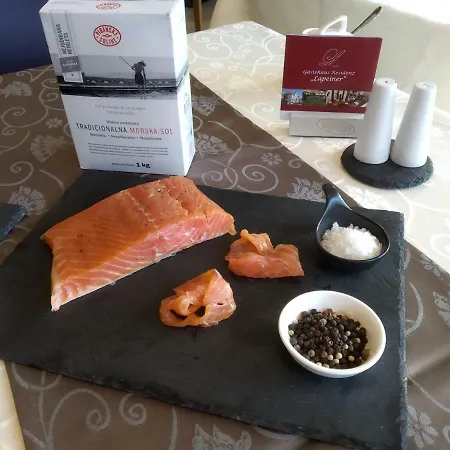 Guest house Gaestehaus Residenz Lapeiner 4*