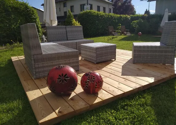 Guest house Gaestehaus Residenz Lapeiner Portschach am Woerthersee