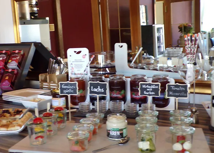 Gaestehaus Residenz Lapeiner Guest house Portschach am Woerthersee